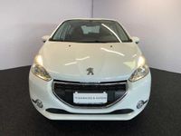 Usata Peugeot 208 Active 82 CV (60 kW) 2012 Bianco Utilitaria
