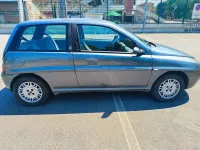 Usata Lancia Ypsilon 60 CV (44 kW) 2003 Utilitaria
