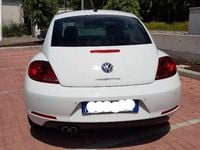 Usata VW Beetle Sportline 150 CV (110 kW) 2015 Bianco Utilitaria