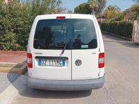Usata VW Caddy 105 CV (77 kW) 2010 Monovolume