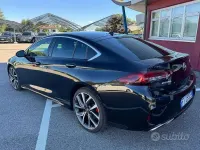 Usata Opel Insignia Sport 209 CV (153 kW) 2019 Nero Berlina