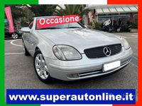 Usata Mercedes SLK200 192 CV (141 kW) 1997 Argento Cabrio