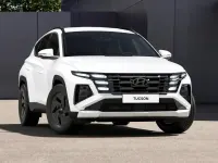 Nuova Hyundai Tucson Blackline 136 CV (100 kW) 2026 Atlas white SUV