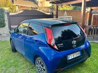 Usata Toyota Aygo X-clusiv 72 CV (52 kW) 2019 Blu Utilitaria