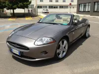 Usata Jaguar XK 256 CV (188 kW) 2009 Grigio Cabrio
