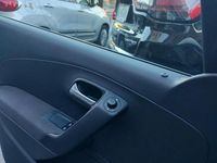 Usata Nissan Micra Acenta 71 CV (52 kW) 2018 Argento Utilitaria