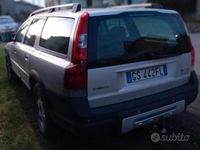 Usata Volvo XC70 163 CV (119 kW) 2004 Grigio Station wagon