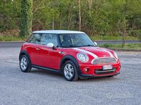 Usata Mini One D 111 CV (81 kW) 2011 Rosso Utilitaria
