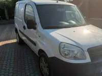 Usata Fiat Doblò 105 CV (77 kW) 2009 Monovolume