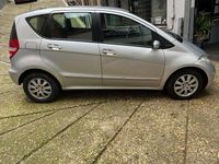 Usata Mercedes A150 Avantgarde 116 CV (85 kW) 2006 Grigio Berlina