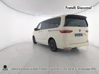Usata VW T7 Life 150 CV (110 kW) 2024 91 avorio chiaro r1015 Furgone