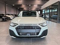 Käytetty Audi A1 Sport 116 HP (85 kW) 2025 Harmaa Katumaasturi