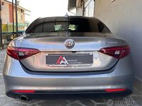 Usata Alfa Romeo Giulia Business 160 CV (117 kW) 2020 Grigio Berlina