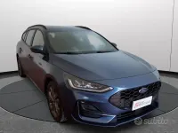 Usata Ford Focus ST 125 CV (91 kW) 2023 Bluazzurro Berlina