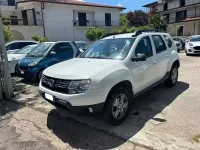 Usata Dacia Duster Ambiance 101 CV (74 kW) 2014 Bianco SUV