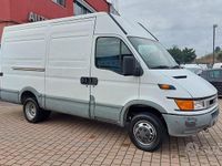 Usata Iveco Daily 106 CV (77 kW) 2001 Bianco Berlina