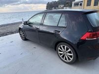 Usata VW Golf VII Highline 105 CV (77 kW) 2014 Berlina