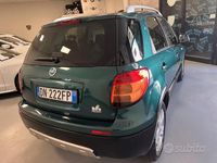 Usata Fiat Sedici 107 CV (78 kW) 2008 Verde SUV