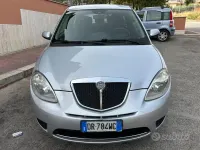 Usata Lancia Ypsilon 75 CV (55 kW) 2009 Grigio Utilitaria