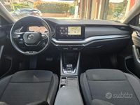 Usata Skoda Octavia Executive 116 CV (85 kW) 2022 Grigio Station wagon
