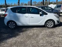 Usata Opel Meriva 95 CV (69 kW) 2011 Bianco Monovolume