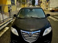 Usata Lancia Ypsilon 86 CV (63 kW) 2012 Nero Utilitaria