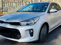 Usata Kia Rio Active 77 CV (56 kW) 2017 Argento Berlina