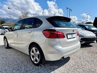 Usata BMW 218 Active Tourer Luxury Line 150 CV (110 kW) 2015 Bianco Monovolume