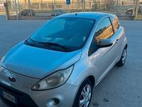 Usata Ford Ka 75 CV (55 kW) 2010 Grigio Berlina