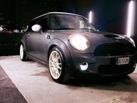 Usata Mini Cooper S 174 CV (127 kW) 2008 Grigio Utilitaria