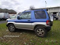 Usata Mitsubishi Pajero 120 CV (88 kW) 2000 Blu SUV