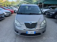 Usata Lancia Musa 77 CV (56 kW) 2009 Grigio Monovolume