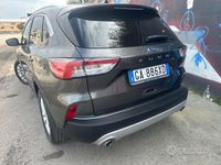 Usata Ford Kuga Titanium 120 CV (88 kW) 2020 Grigio SUV