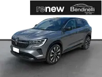 Usata Renault Austral Techno 200 CV (147 kW) 2023 Grigio SUV