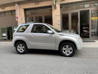 Usata Suzuki Grand Vitara 129 CV (94 kW) 2007 Argento SUV