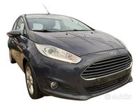 Begagnad Ford Fiesta 75 HK (55 kW) 2015 Grå Sedan