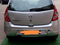 Usata Dacia Sandero 75 CV (55 kW) 2010 Grigio Utilitaria
