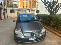 Usata Mercedes A180 Avantgarde 109 CV (80 kW) 2009 Grigio Berlina