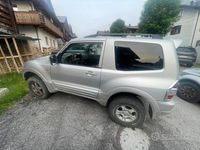 Usata Mitsubishi Pajero 165 CV (121 kW) 2001 Grigio SUV