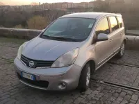 Usata Nissan Note Acenta 86 CV (63 kW) 2010 Argento Utilitaria
