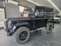 Usata Land Rover Defender 86 CV (63 kW) 1998 Bluazzurro SUV