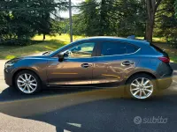 Usata Mazda 3 Exceed 105 CV (77 kW) 2017 Grigio Berlina