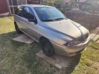 Usata Lancia Ypsilon 80 CV (58 kW) 2001 Grigio Utilitaria