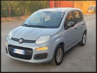Usata Fiat Panda Lounge 69 CV (50 kW) 2018 Blu Utilitaria