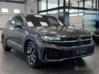 Usata VW Touareg R-line 286 CV (210 kW) 2024 Grigio SUV