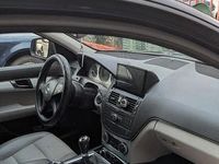 Usata Mercedes C200 136 CV (100 kW) 2009 Nero Berlina
