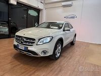 Usata Mercedes GLA200 Premium 135 CV (99 kW) 2017 Bianco SUV