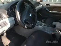 Usata BMW 320 150 CV (110 kW) 2003 Blu Berlina