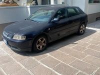 Usata Audi A3 105 CV (77 kW) 2003 Blu Utilitaria