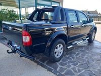 usata Isuzu D-Max 3.0 TD cat Crew Cab 4WD Pick-up LS